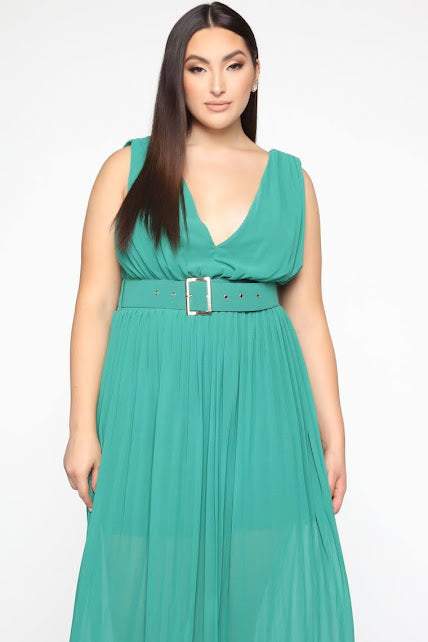 Plus Size Green Pleated Maxi Dress - MA9809