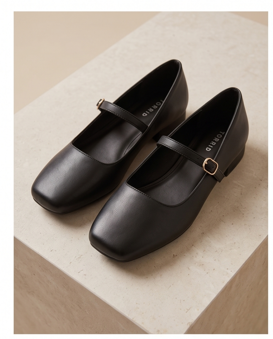 Black Square Front Flats
