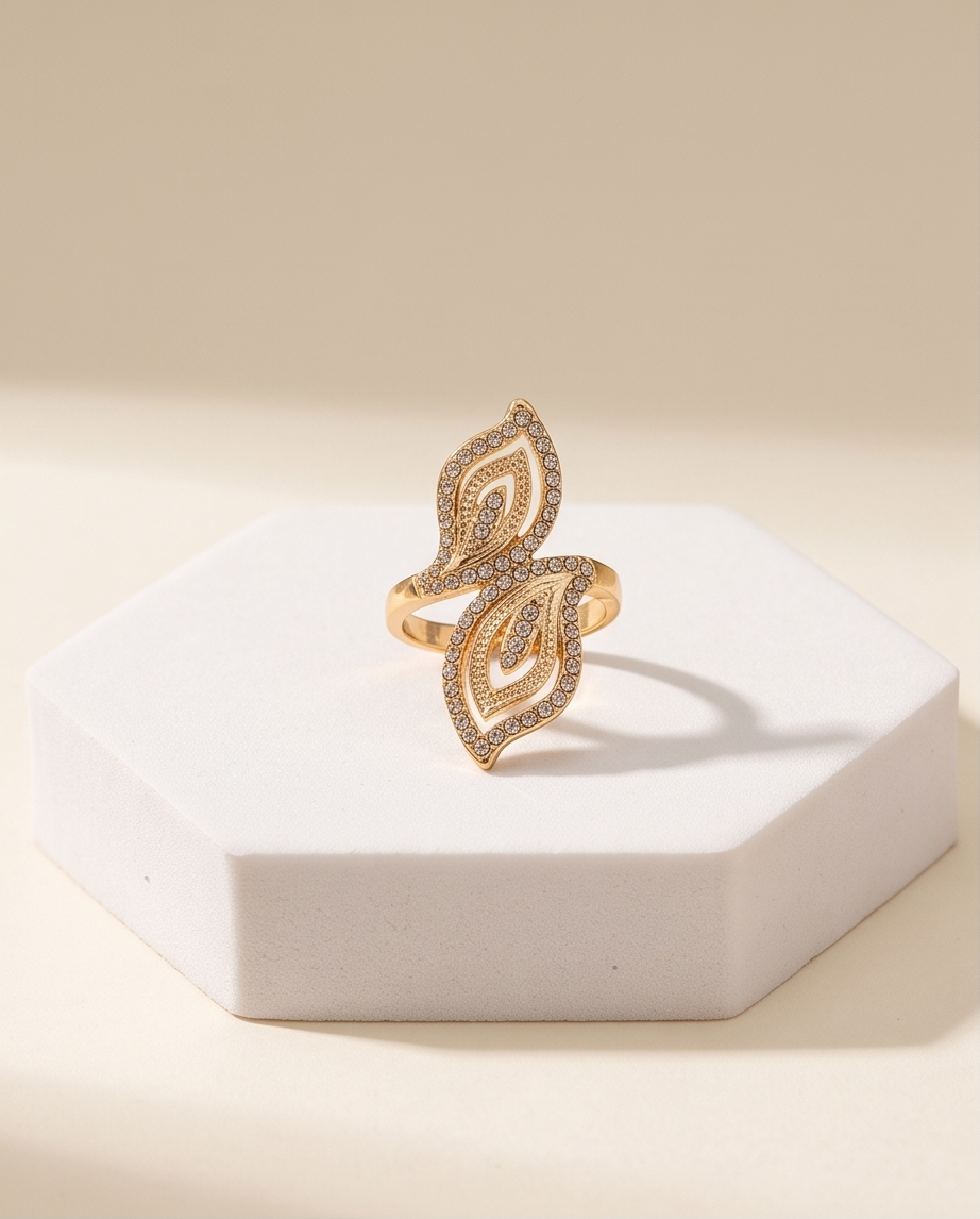 Melody Gold Leaf Diamond Ring