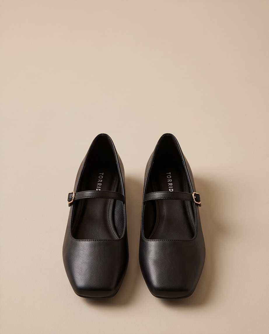 Black Square Front Flats