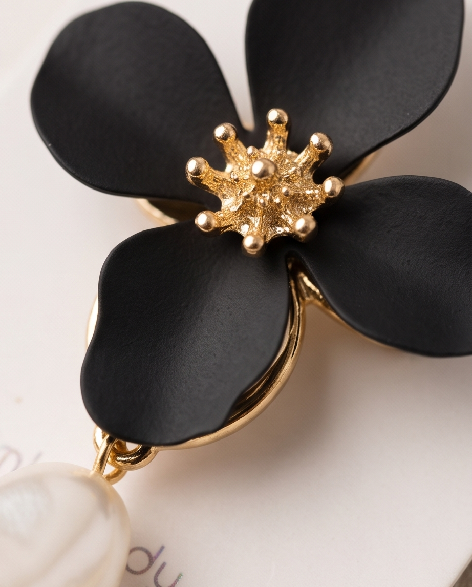 Black & Pearl Earrings