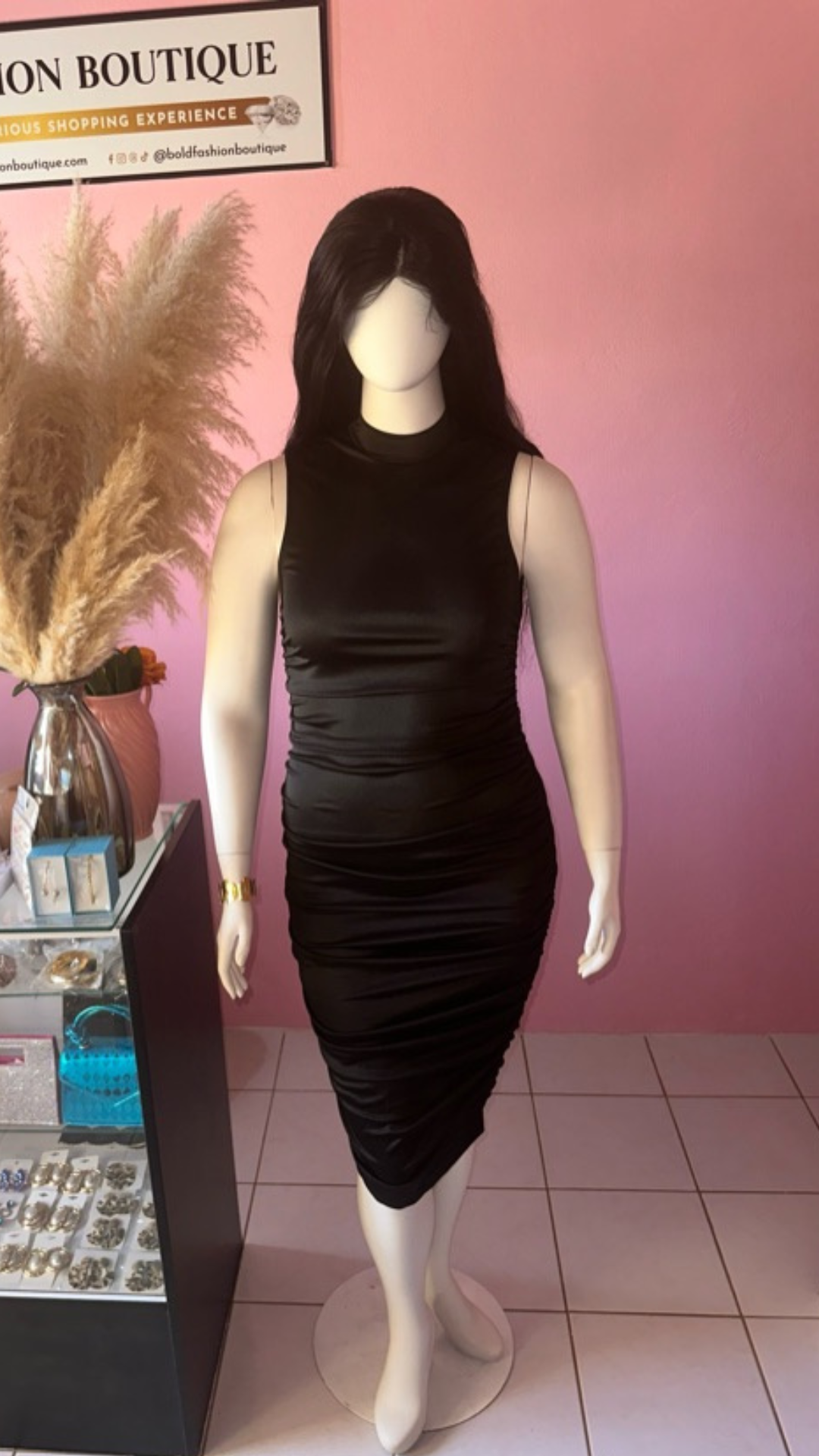 Plus Size Black Stretchy Cinched Dress - 1568