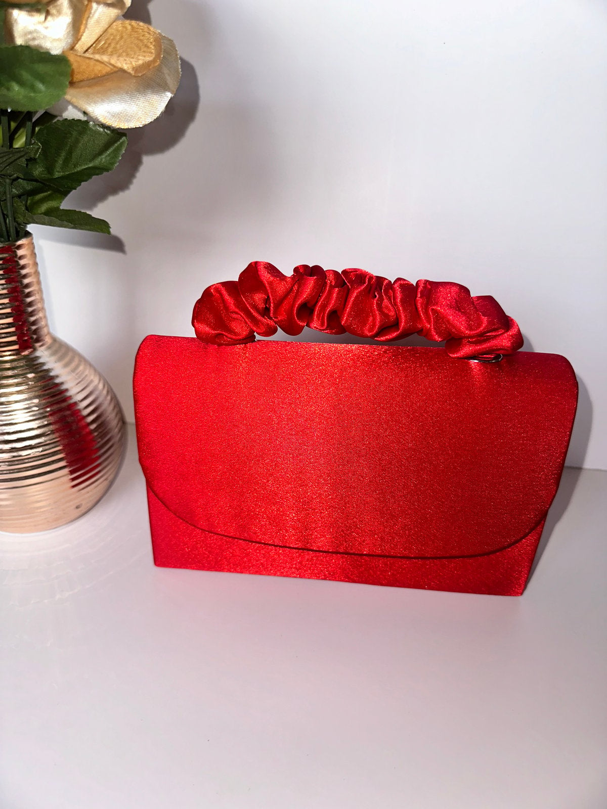 Elegant Red Handbag - 1581