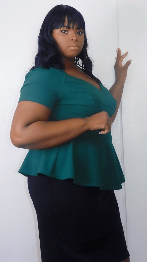 Plus Size Green Sweetheart Neckline Peplum Top - CT20310P