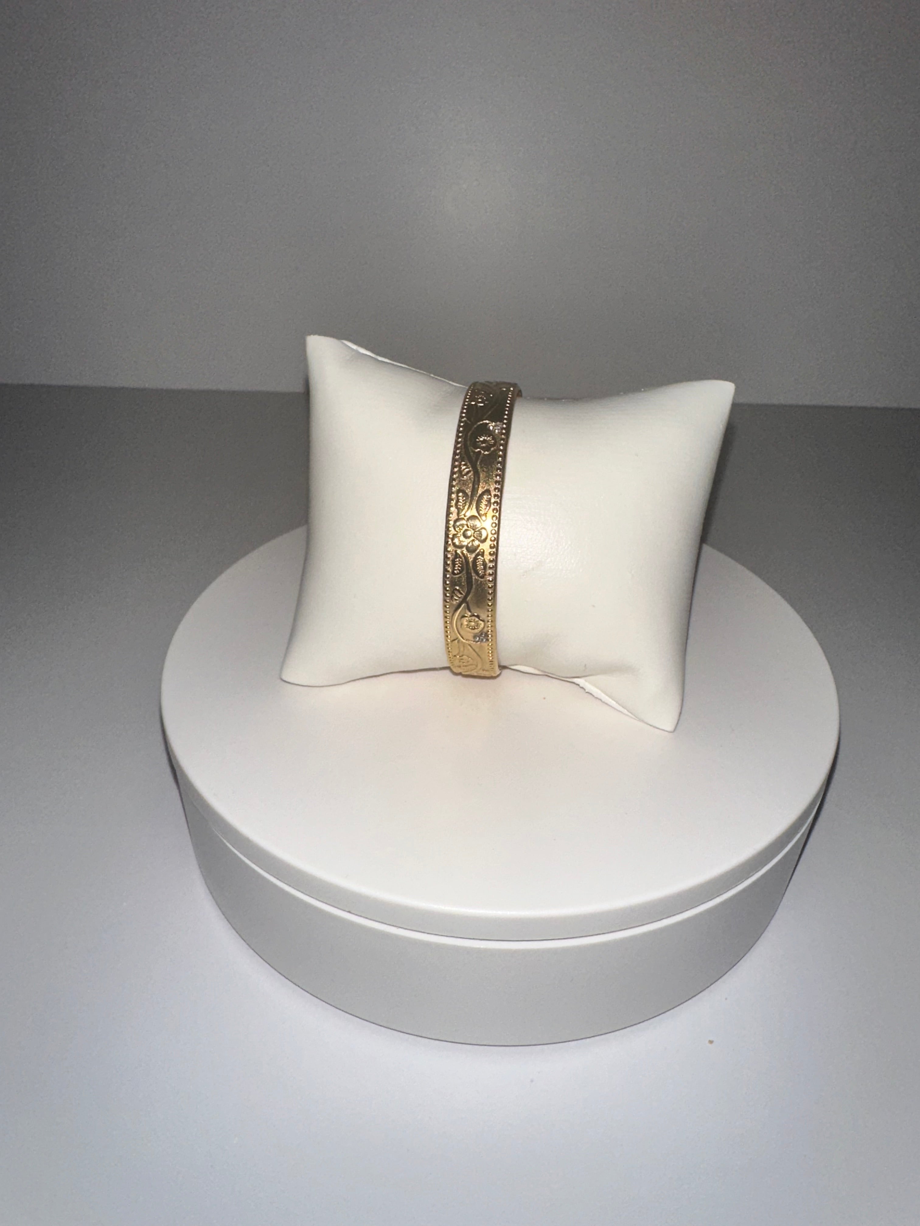 Stainless Steel Gold Engraved Flower Diamonds Adjustable Bracelet - 1558